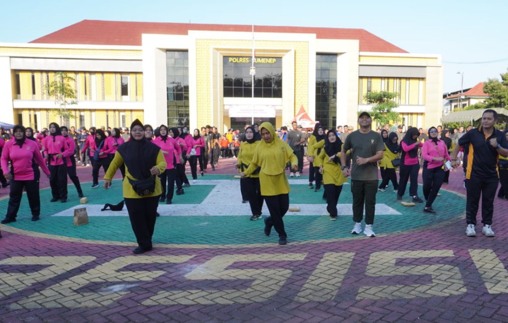 Personel Kodim Sumenep Ikut Olahraga Bersama Jelang HUT Bhyangkara ke&nbsp;78