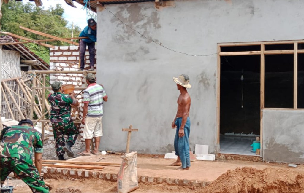 Renovasi RTLH milik Rahmat Sudah Memasuki Pembangunan WC